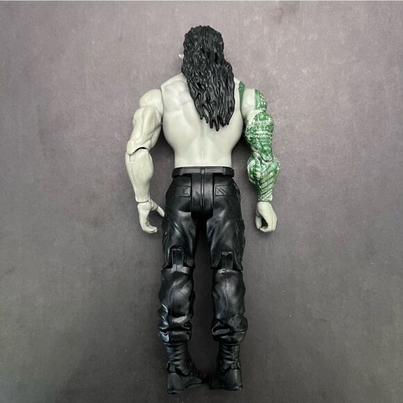 Mattel WWE ROMAN REIGNS Zombies Series 1 Wrestling Action Figure - Picture 2 of 4